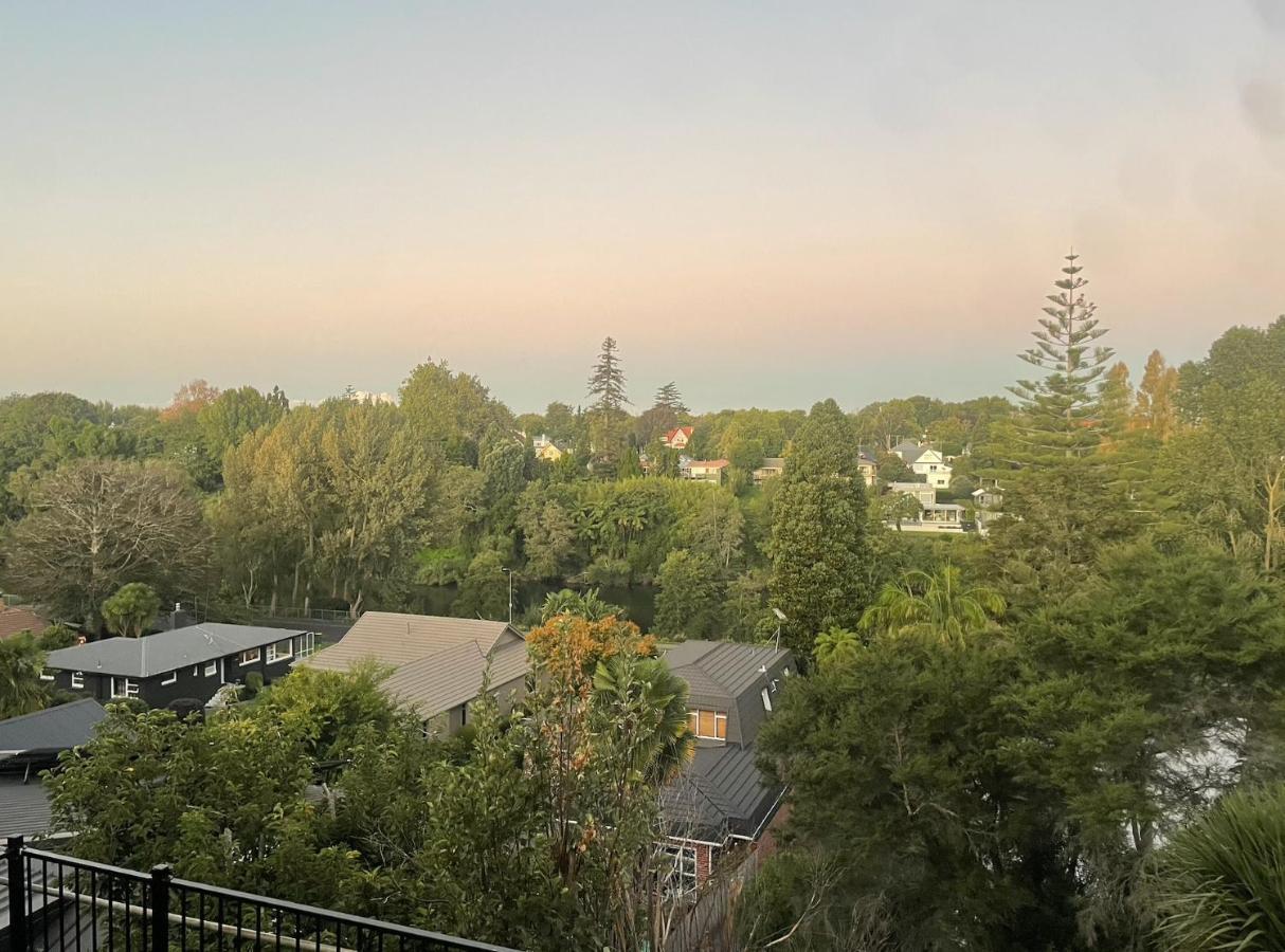 Cbd Apartment, River View Hamilton Extérieur photo